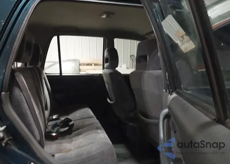 1998 Honda Cr-V Lx из США, поврежденный, VIN JHLRD184XWC107365